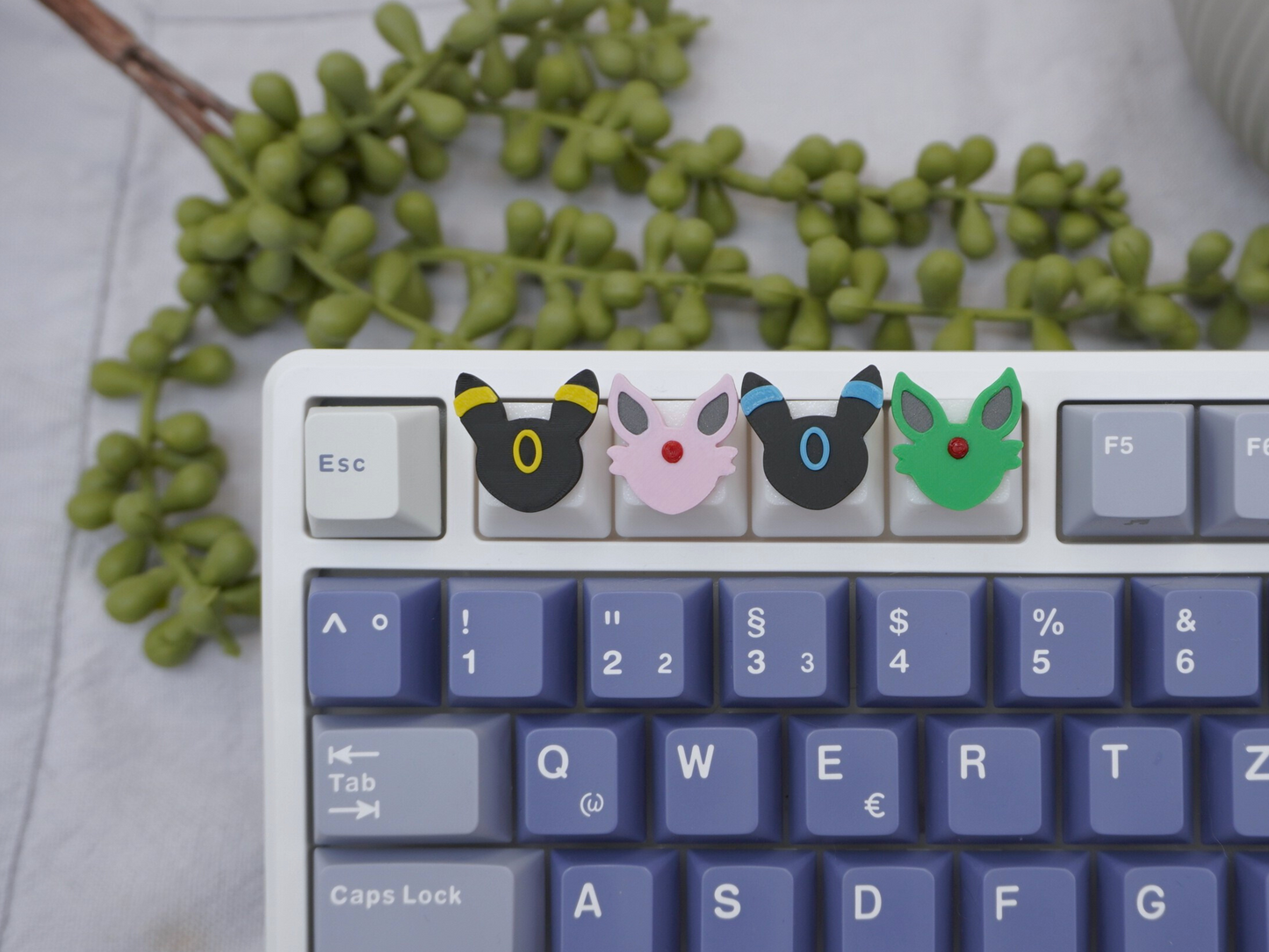 Umbreon and Espeon Keycap, 4-piece set or 2-piece set, Cherry MX Keycap