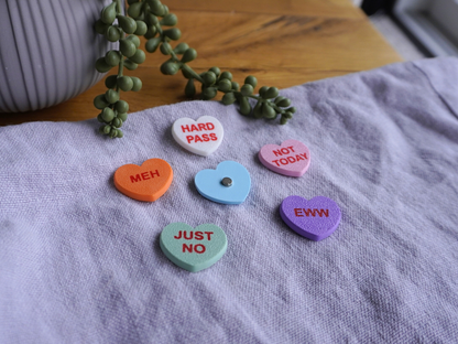 Anti-Valentinstag Candy-Heart Kühlschrankmagneten, 6er-Set, Kühlschrank, Spülmaschine, Whiteboard Magnet, lustige Geschenkidee, für Freundin